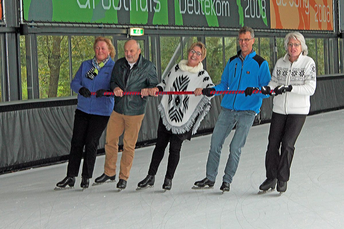 Het bestuur van de Landelijke Vereniging Schoonrijders aan de zwier.